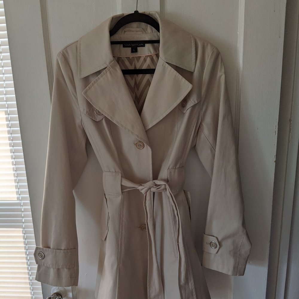 Via Spiga Tan Tie-Waist Trench Coat (Size Large)